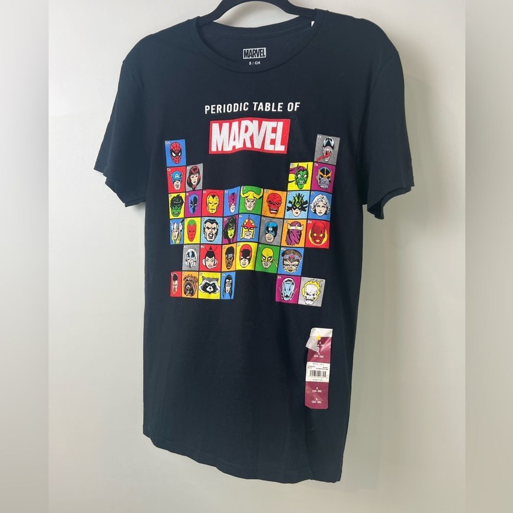 Marvel Boys Superhero Periodical Table T-shirt NWT Mens SZ Small